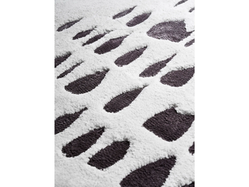 NOEMI - Handmade rug by Christine Kröncke Interior Design - view 3